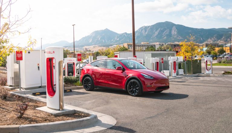 15-biggest-manufacturers-of-ev-charging-stations-licarco