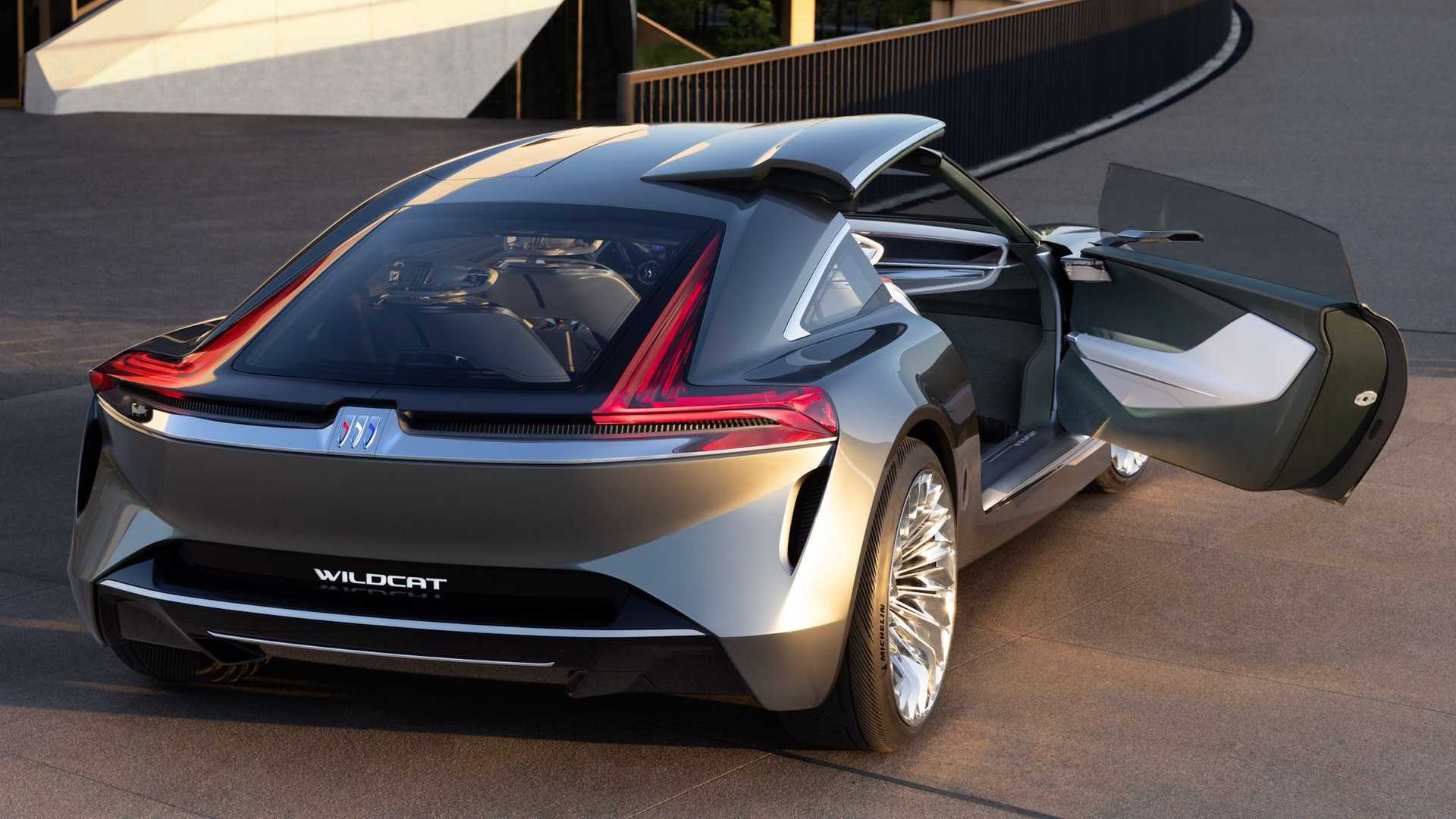 Buick Unveils the Wildcat Electric Coupe Concept - Licarco